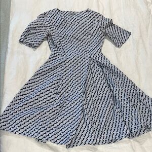 Elegant Blue and White Patterned Dress